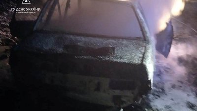 Вогнеборці Львівщини двічі ліквідовували пожежі в автомобілях (ФОТО)