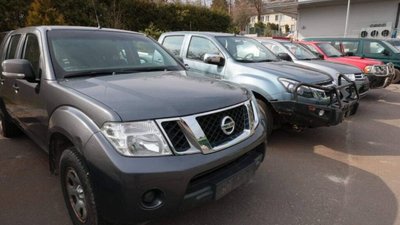 Львівщина передала для захисників 24 позашляховики та 20 генераторів (ФОТО)