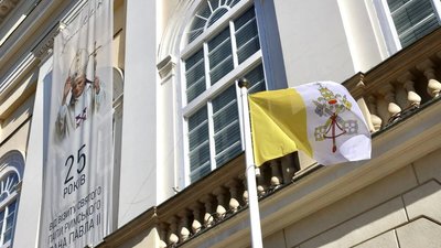 До Львова завітав архієпископ Ренато Боккардо