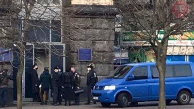 Служба безпеки і ДБР прийшли з обшуками до топпосадовців АРМА (ВІДЕО)
