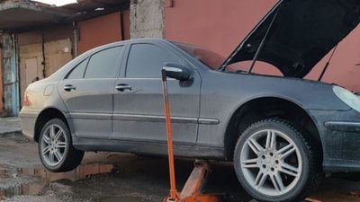 У Стрию «Мерседес» розчавив свого власника