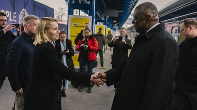 Стало відомо, навіщо у Київ приїхав Остін