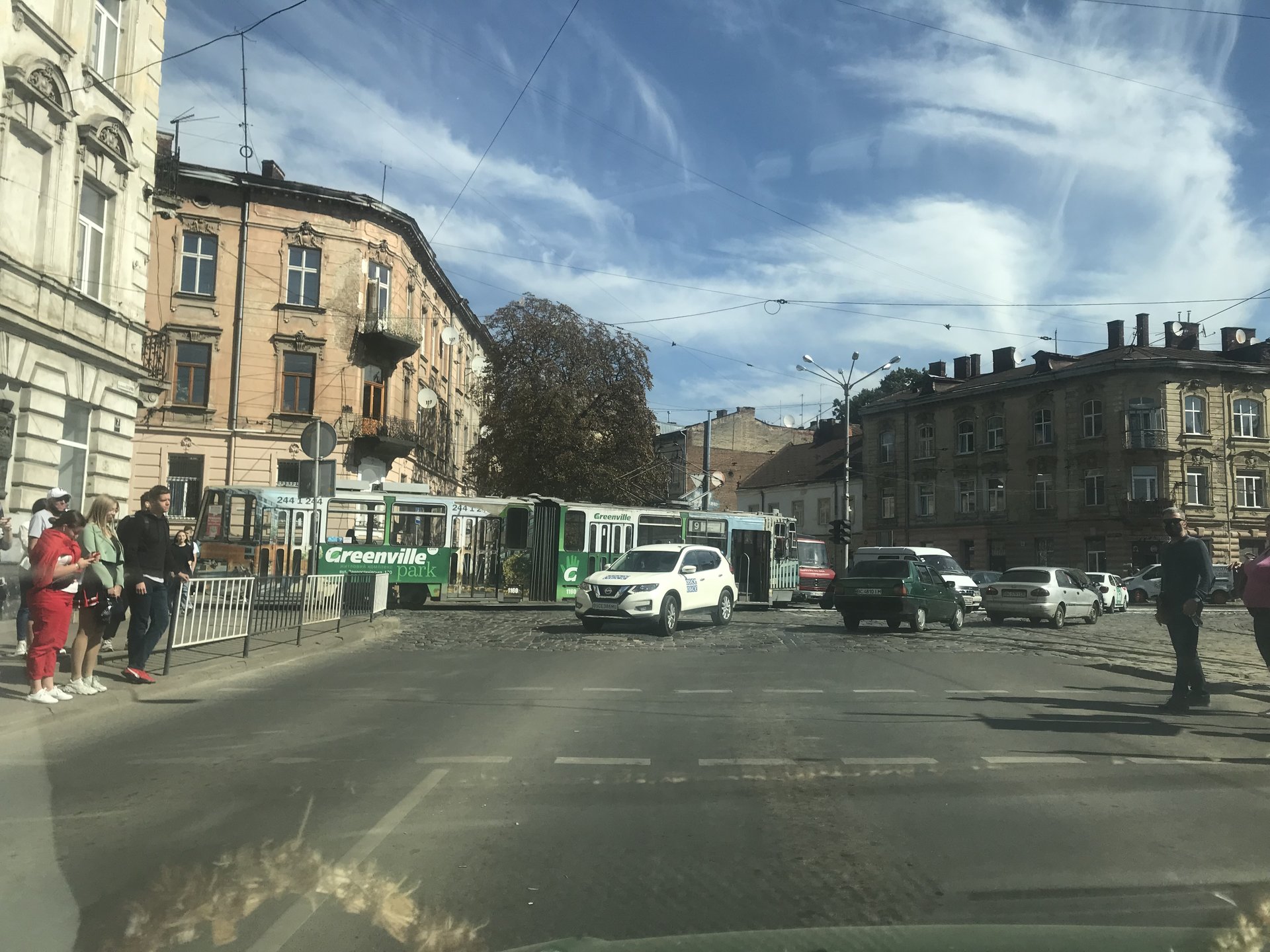Аварія на перехресті Вітовського - Сахарова, фото Четверта студія