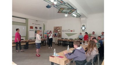 Львівські вчителі допомагають переселенцям вивчати українську мову