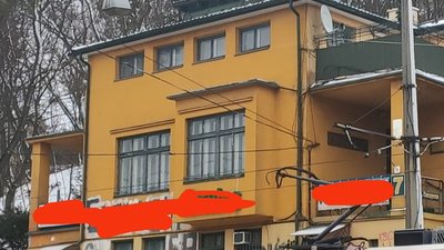 У Львові на будинку помітили графіті (ФОТО)