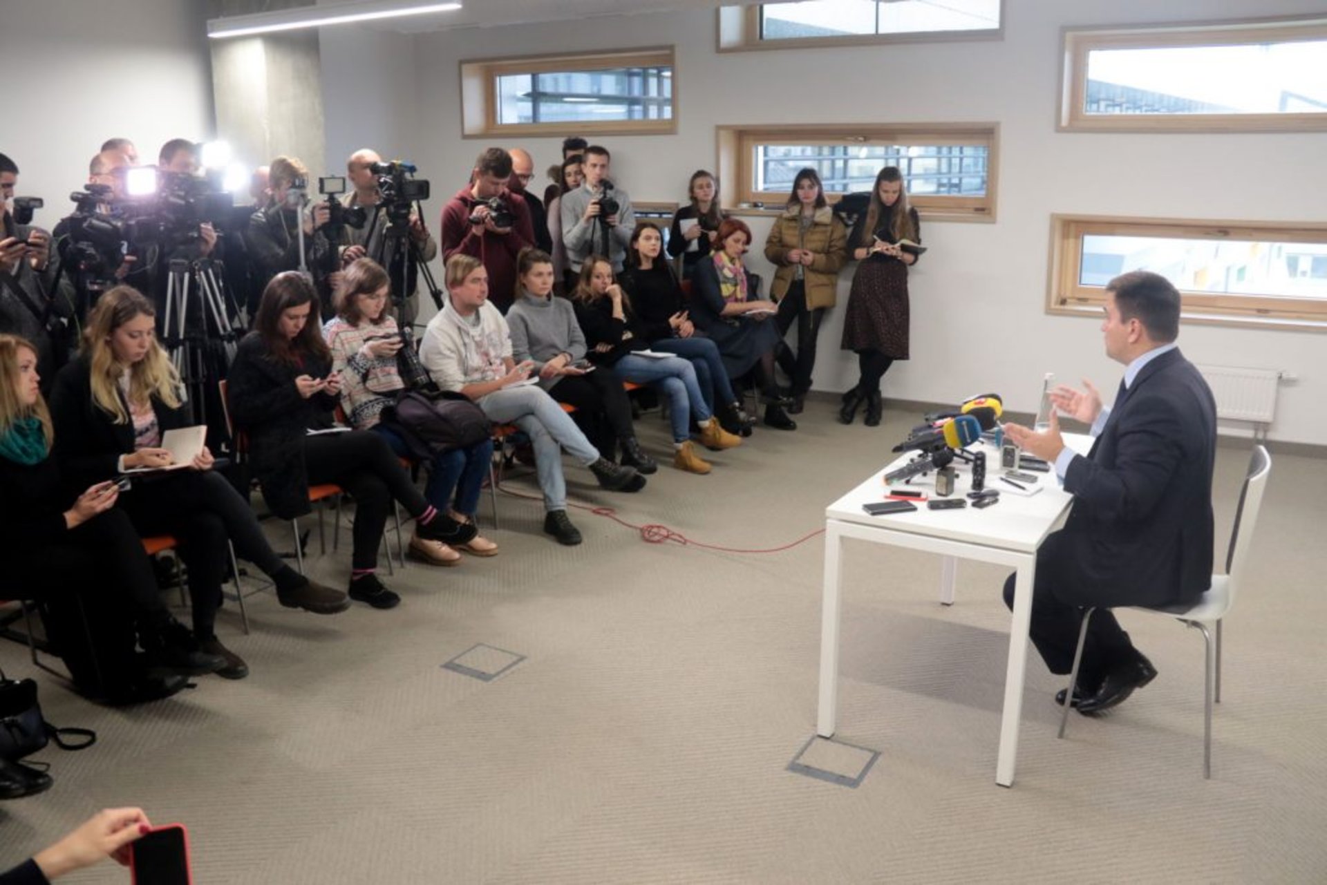 Прес-конференція Міністра закордонних справ України Павла Клімкіна