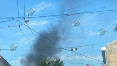 У Львові виникла пожежа неподалік церкви