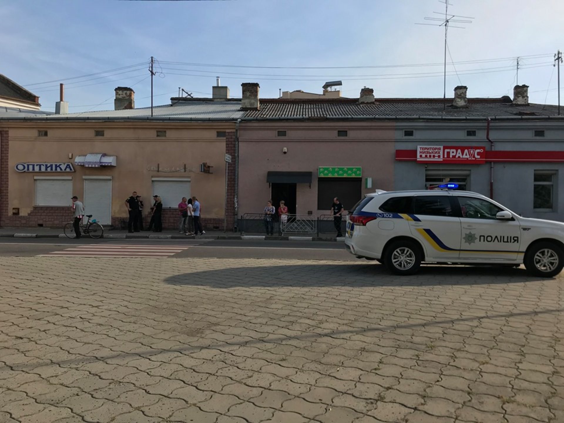 "Слуги народу" не заплатили своїм спостерігачам на виборах. Фото: Стрийські рогалики.