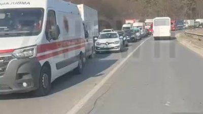Об’їзну дорогу біля Львова перекрили через слідчий експеримент поліції