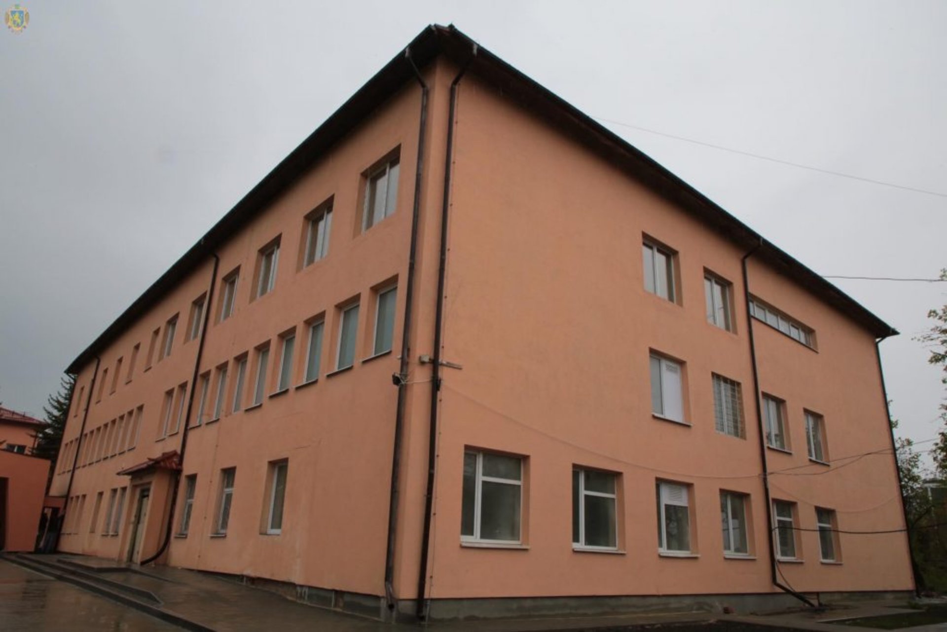 Синютка оглянув хід будівельних робіт другої черги перинатального центру