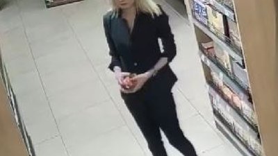 У Львові розшукують блондинку, яка обікрала магазин (ФОТО)