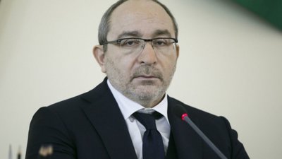Тіло Кернеса доставили до Харкова (ВІДЕО)