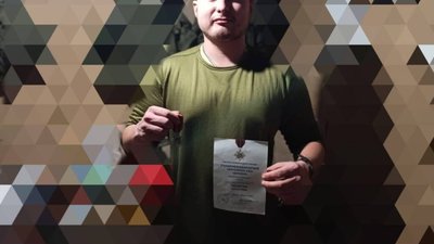 Захисник зі Львівщини отримав високу державну нагороду від Головнокомандувача ЗСУ