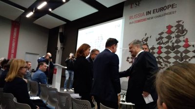 Петро Порошенко на Безпековому форумі у Львові (ФОТО)
