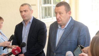 Депутати від БПП “Солідарність” у Львівській міськраді вимагають відставки Садового