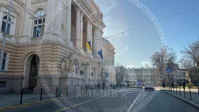У центрі Львова проїхала делегація