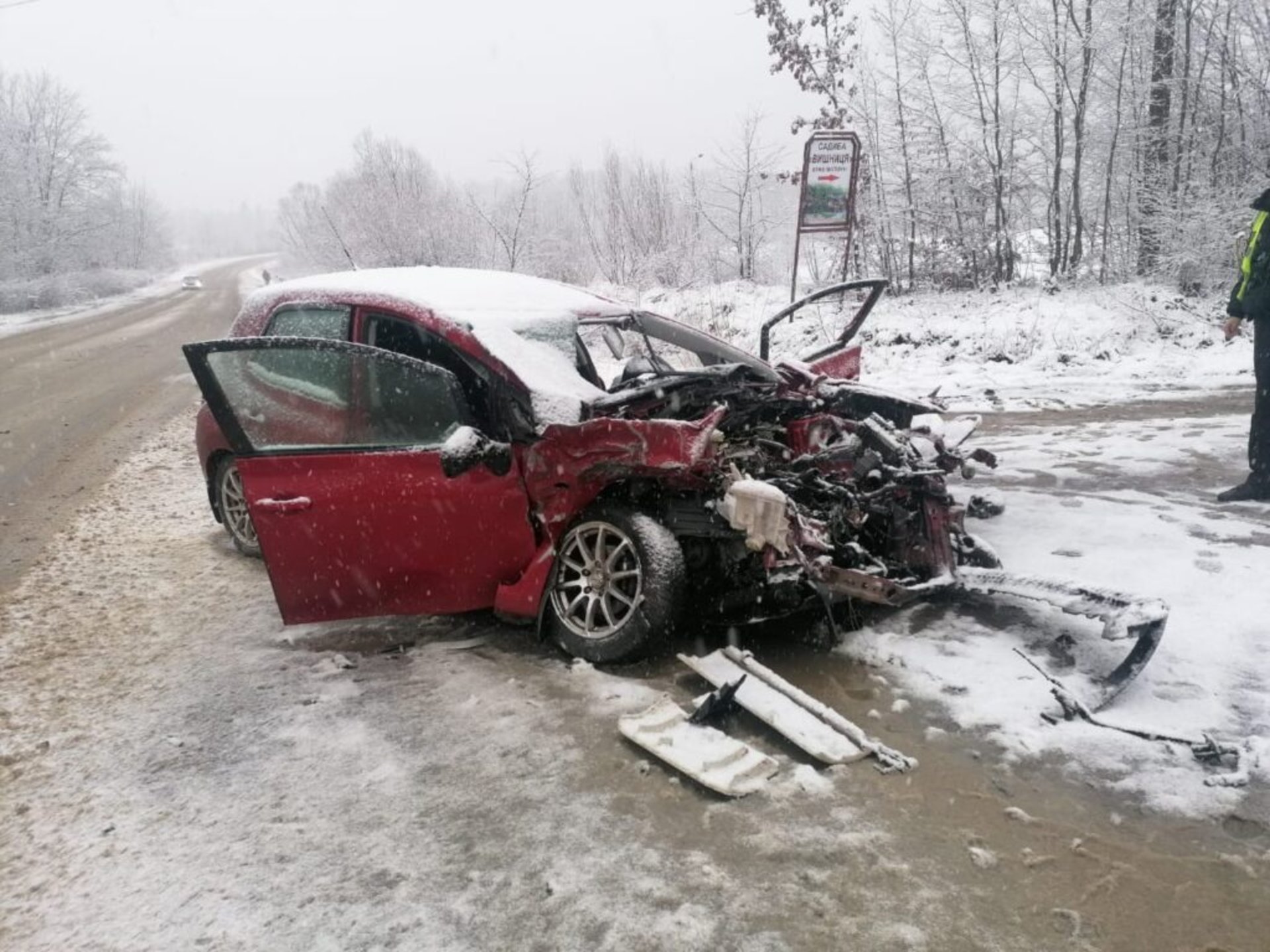 Поблизу Трускавця внаслідок автозіткнення травмована жінка