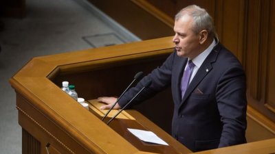 Влада вдається до політичного переслідування волонтерів та опозиції, - нардеп