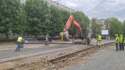У Львові на вулиці Шевченка буде смуга для руху громадського транспорту (ФОТО, ВІДЕО)