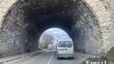 У Львові на вулиці Тунельній ускладнений рух транспорту (ФОТО)