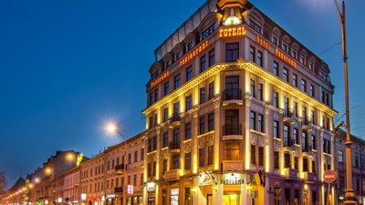 Суд скасував договір оренди землі для готелю «Панорама» на проспекті Свободи у Львові