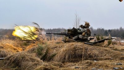 На Яворівському полігоні військові вчаться наступати та боронити українські кордони (ВІДЕО)