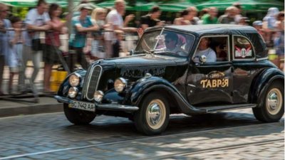 У Львові громадський транспорт курсуватиме за зміненим маршрутом