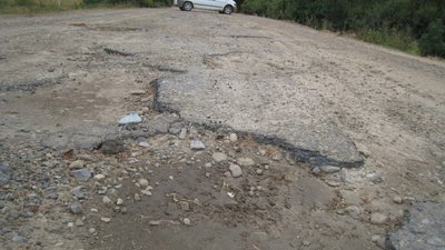 На Дрогобиччині з початку року не відремонтовано жодного метра дороги, - депутат (ВІДЕО)
