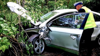 У Польщі п'яний водій спричинив потрійну ДТП та збив двох українських підлітків