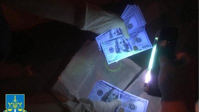 У Львові за шість тисяч доларів переправляли чоловіків за кордон (ФОТО)