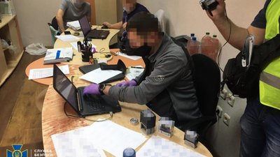 СБУ викрила корупційний механізм штучного завищення тарифів на теплопостачання (ФОТО)