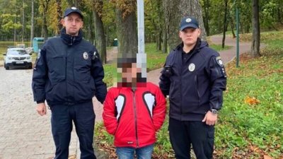 У Львові затримали осіб, що вчиняли розпусні дії на очах людей