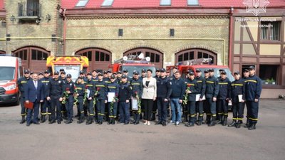 Двох львівських патрульних нагородили нагрудним знаком "За заслуги"