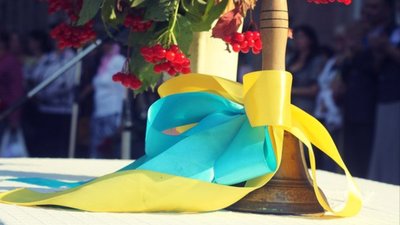 На Львівщині рекомендують скасувати свято першого дзвоника у школах
