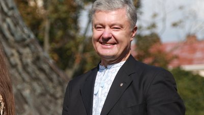 Порошенко вимагає забезпечити належну підтримку українського кіно