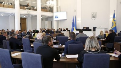 І щуку кинули у річку: "Львівводоканал" отримав 140 мільйонів