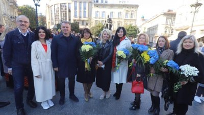 Львів вшановує 155-річчя від дня народження Михайла Грушевського (ФОТО)