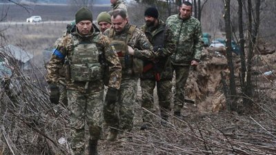 У Києві посилюють оборону міста (ФОТО)