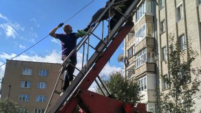 У Стрию ледь не загинув будівельник