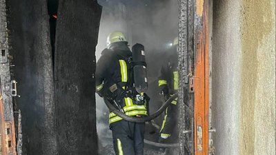 На Львівщині горів житловий будинок