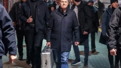 Шольц розкрив секрет сріблястого ящика