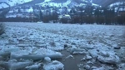 На Львівщині відлига: у гірських районах загроза сходження снігових лавин