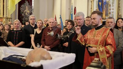 У Львові поховали Андрія Парубія (ФОТО, ВІДЕО)