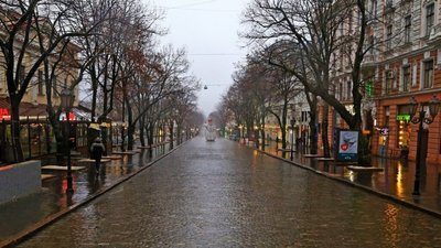Біля берега Одеси на поверхню води спливла міна