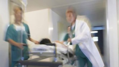 У Золочеві школярі влаштували пиятику після якої один з них потрапив до лікарні