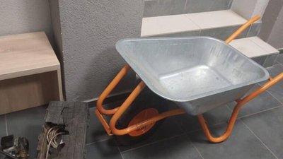 34-річний житель Яворівського району хотів продати інструменти матері, щоб купити горілку