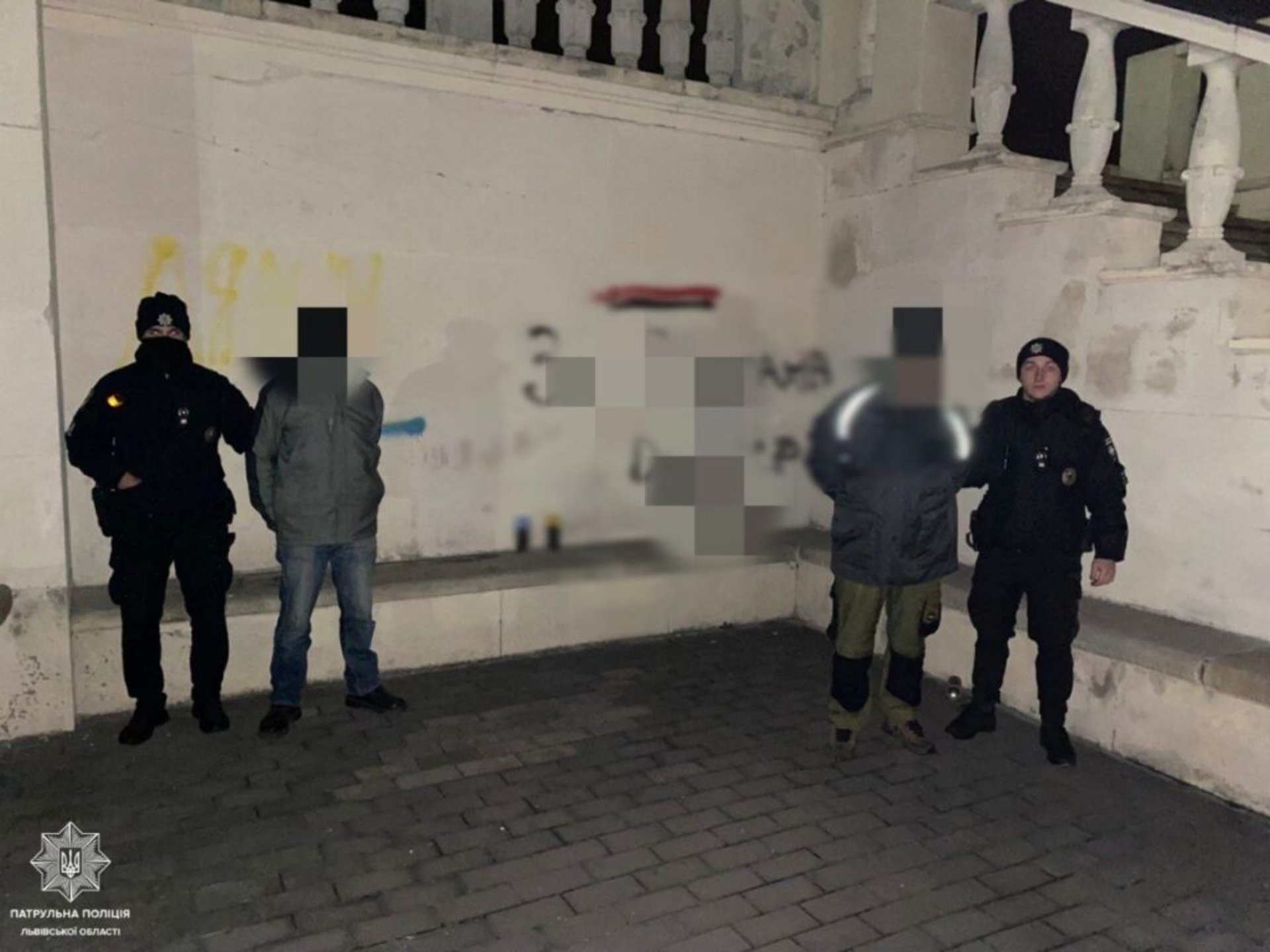 У Львові на польських військових похованнях вчинили акт вандалізму