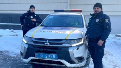 У Львові жінка добу пролежала у своїй квартирі (ФОТО)