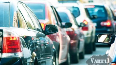 У Львові у спальному районі міста зупинився рух
