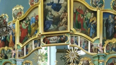 На Львівщині відреставрували старовинний іконостас, який раніше зберігався на території Олеського замку (ФОТО)